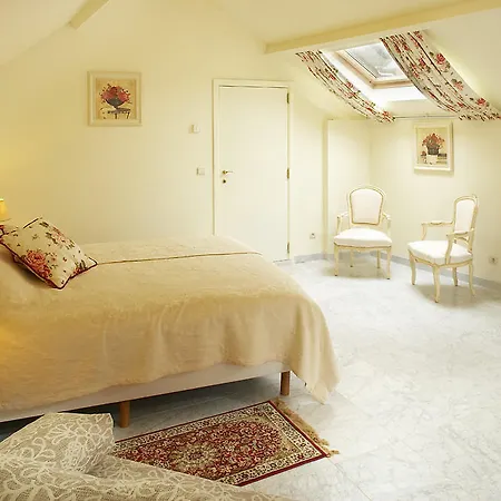 Bed & Breakfast Logies De Kleine Motte Sint-Truiden