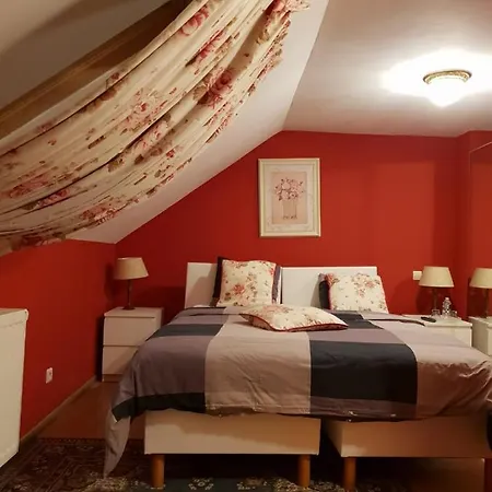 Logies De Kleine Motte Bed & Breakfast 3*